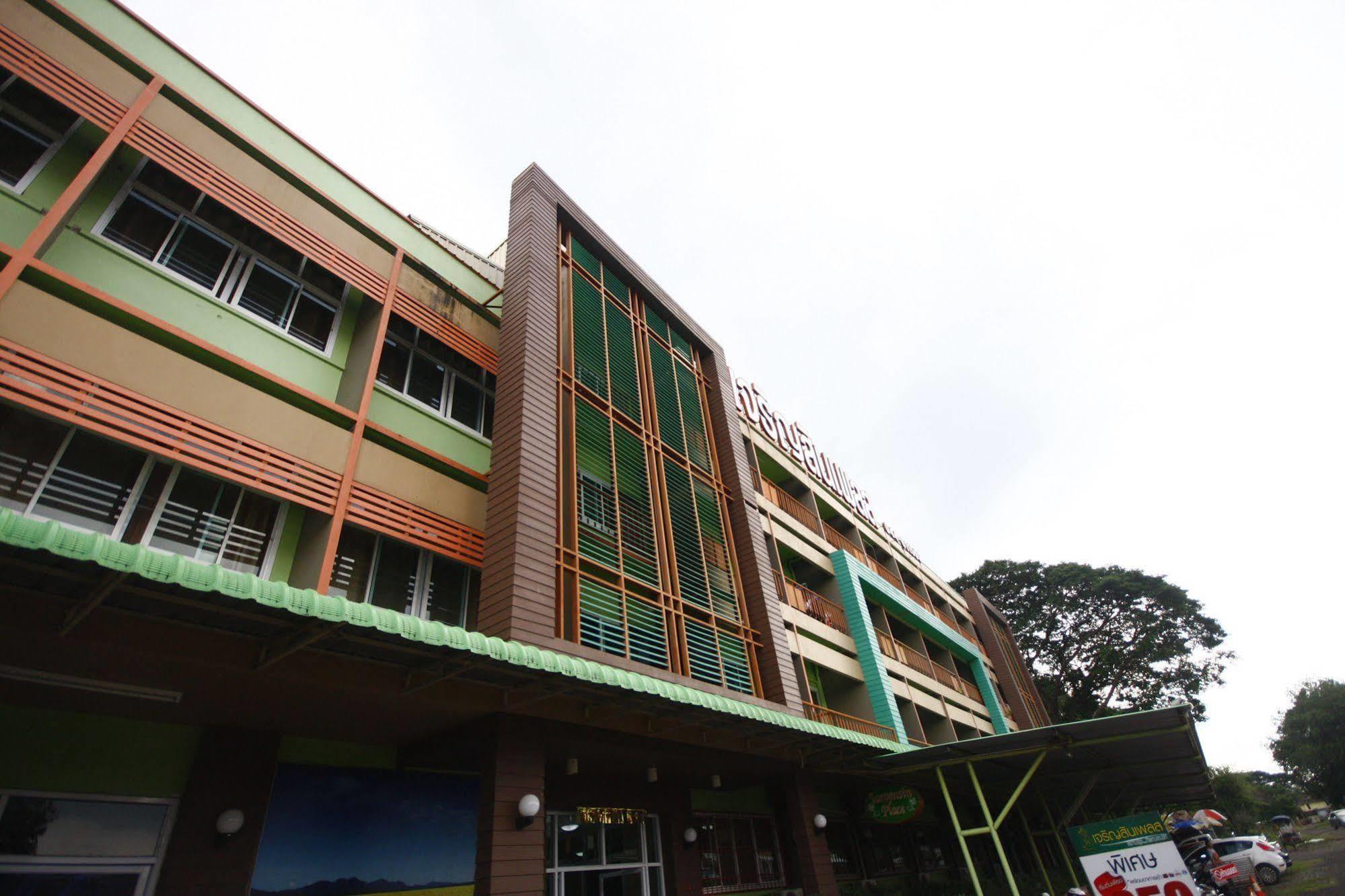 Jaroensin Place Buriram Ngoại thất bức ảnh